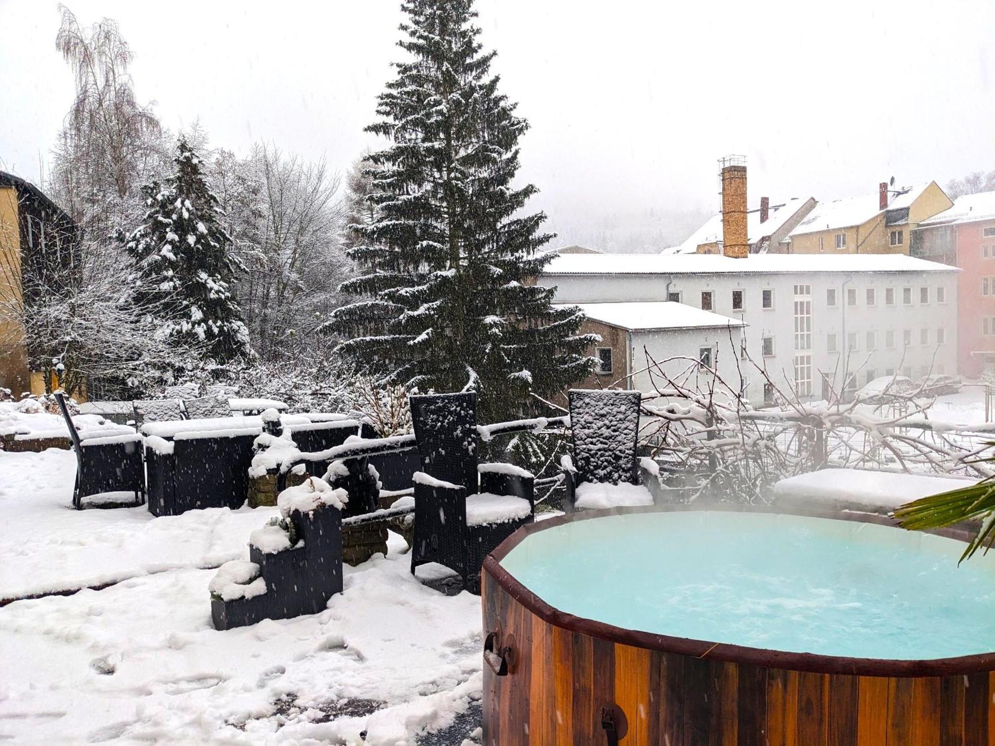 Uo - Urlaubsmagie - Helle Wohnung,Sauna,Whirlpool Sebnitz Bagian luar foto