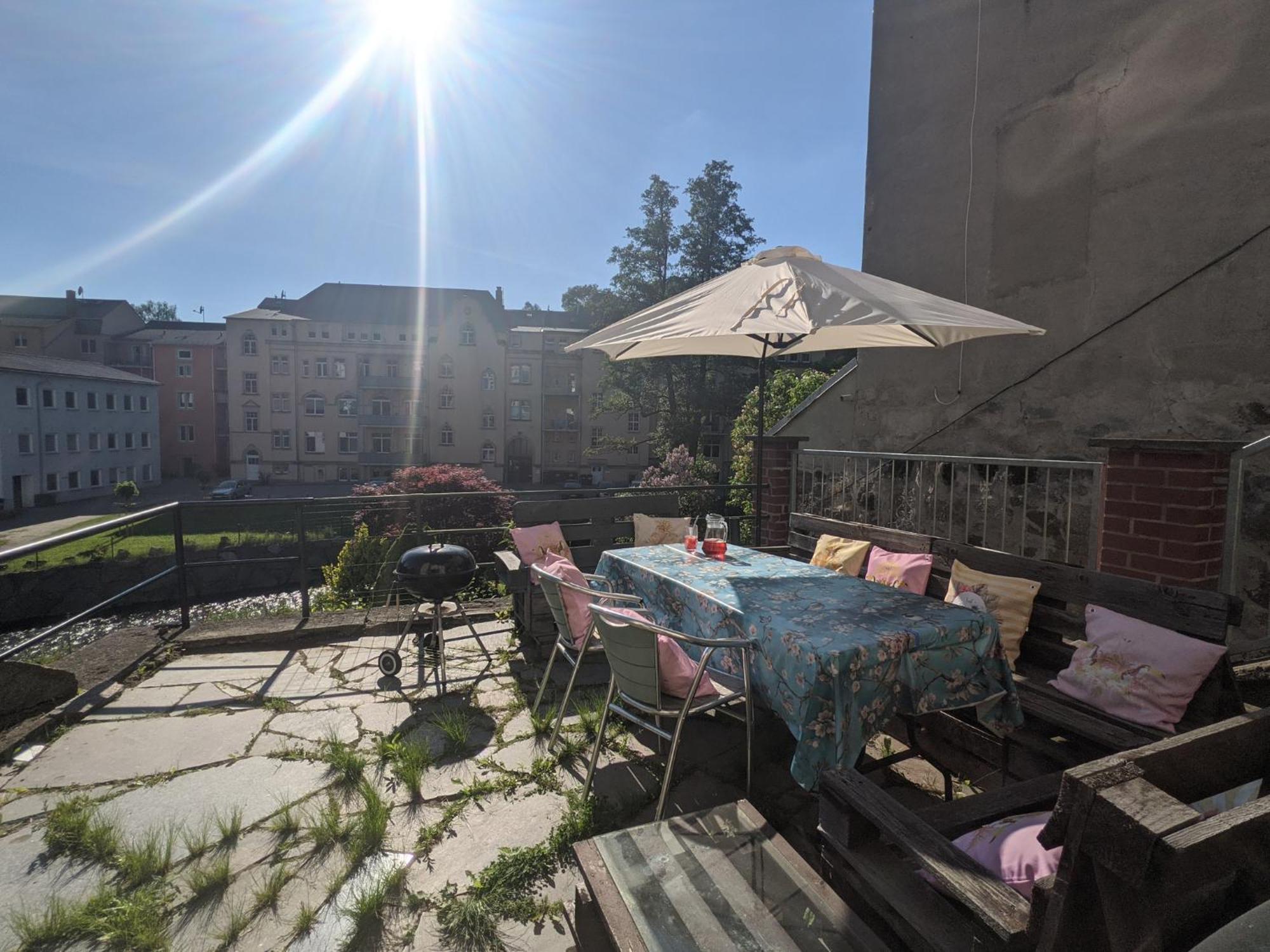 Uo - Urlaubsmagie - Helle Wohnung,Sauna,Whirlpool Sebnitz Bagian luar foto